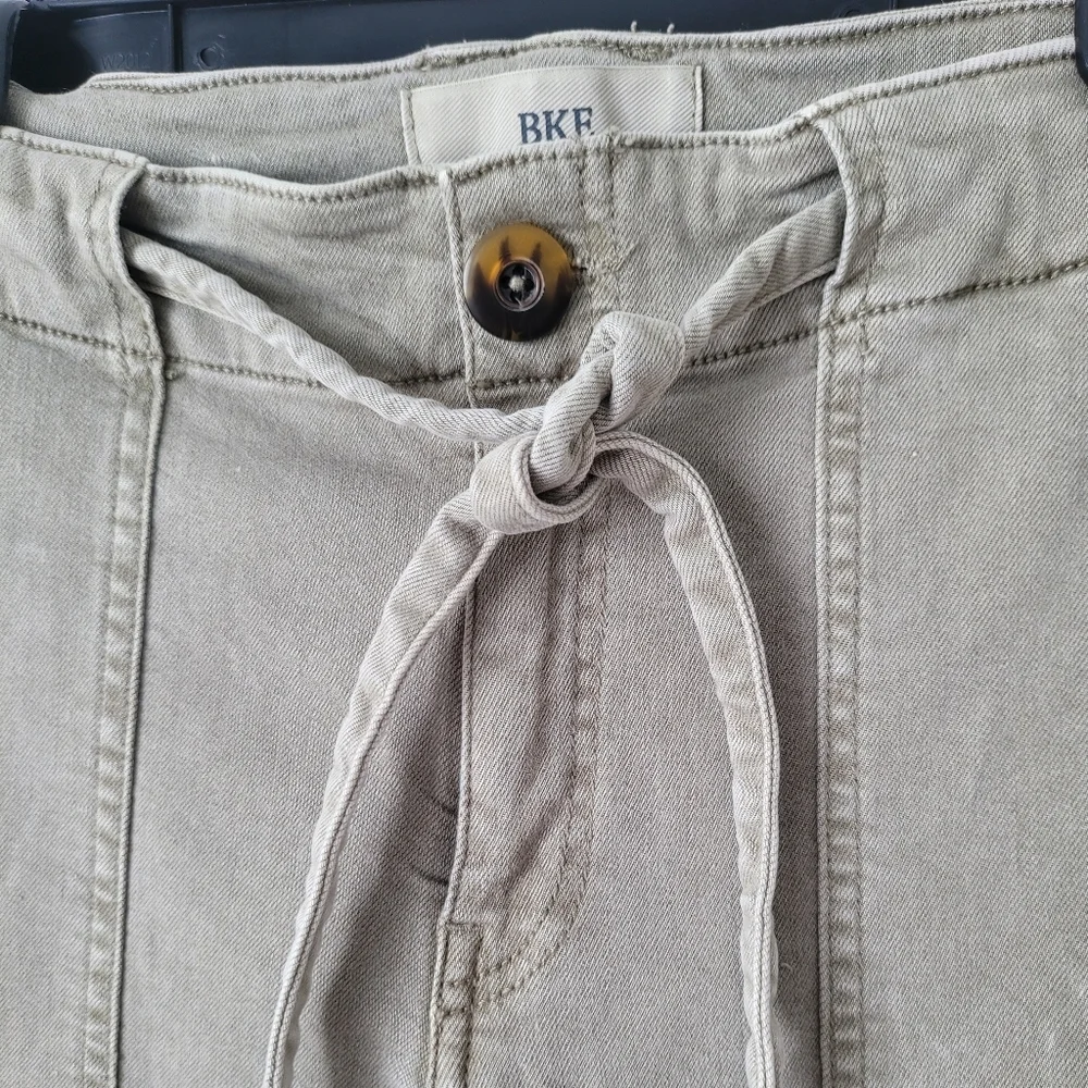 BKE Women's Straight Leg Pants in Olive
